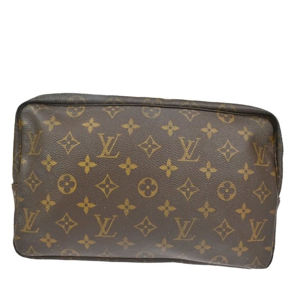 Louis Vuitton Handbags - Auth LOUIS VUITTON Trousse Toilette 28 Clutch Hand Bag Monogram Brown